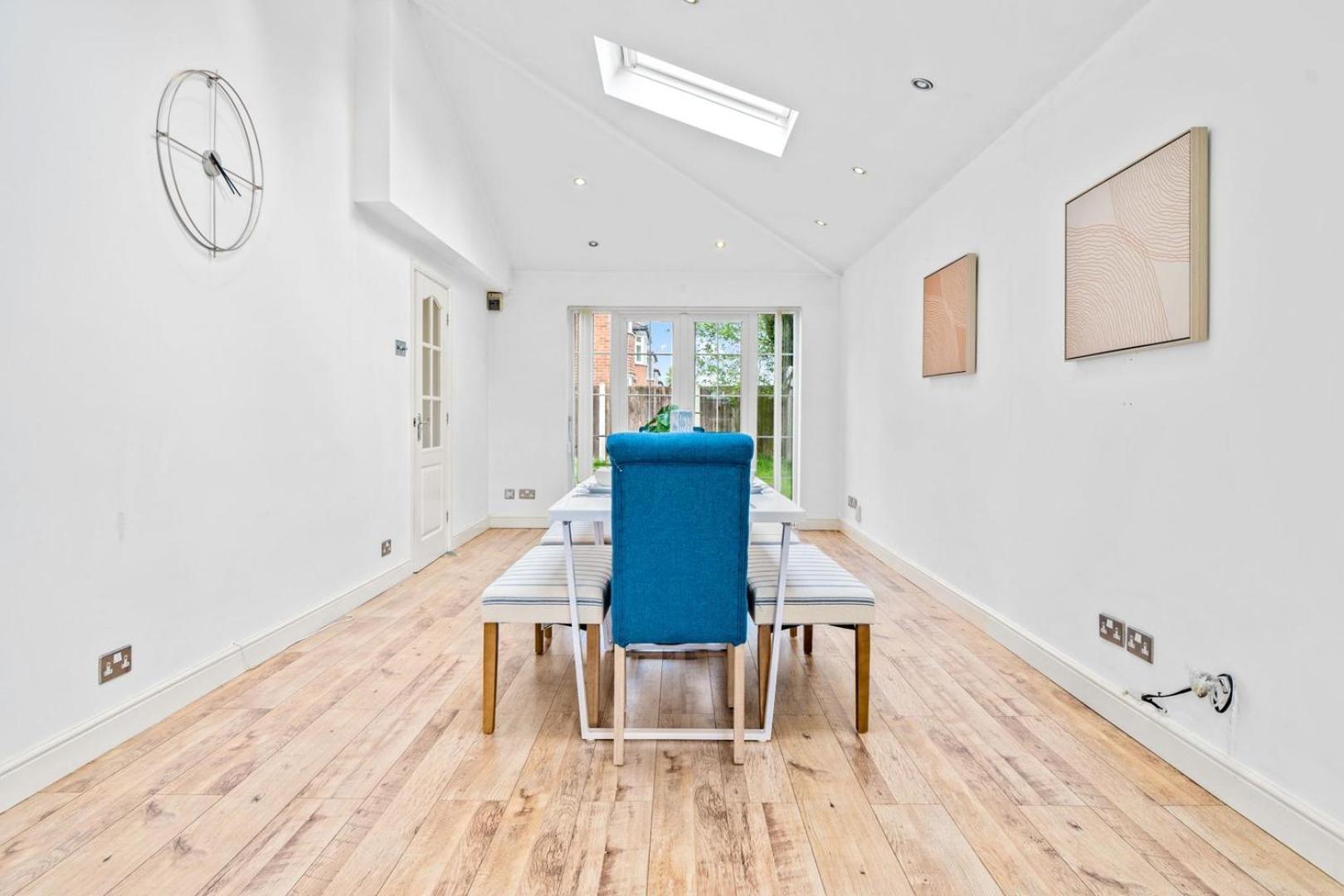 Spacious 5 Bedroom House Nottingham Exterior photo